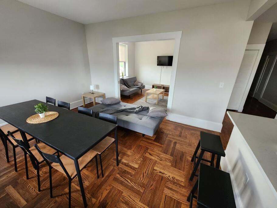 Elegant 2 Bed Gem! Mins From Nyc Daire Union City Dış mekan fotoğraf