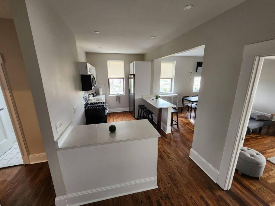 Elegant 2 Bed Gem! Mins From Nyc Daire Union City Dış mekan fotoğraf